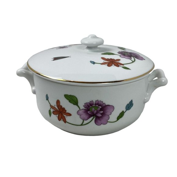 *Royal Worcester Porcelain Astley 1.5 Qt Round Casserole 7" W Floral #23C - Picture 1 of 11